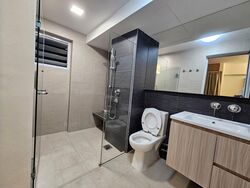Pine Grove (D21), Condominium #559903601
